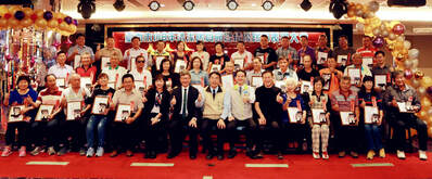 臺南市政府環保局為慶祝清潔隊員節，在臺南市東區台糖長榮酒店舉辦「績優隊員表揚」大會